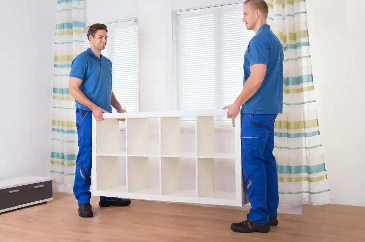 Beiladung eines Sideboards Beiladung eines Sideboards